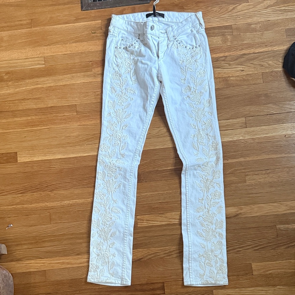 Isabel Marant White Embroidered Women Jeans